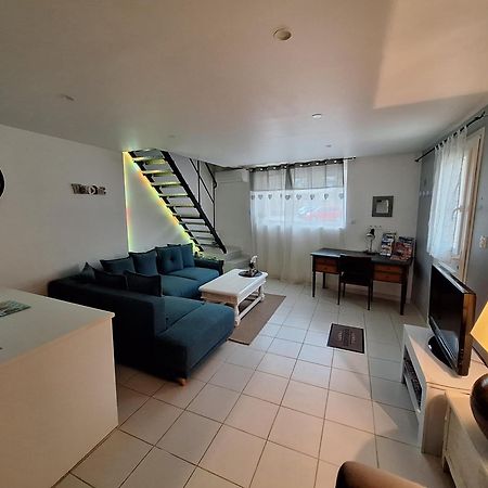 Appartement T2 Au Coeur Du Village Cleon-d'Andran Bagian luar foto